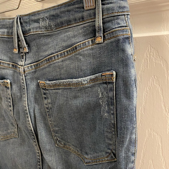 Good American midi distressed denim skirt - Picture 6 of 7